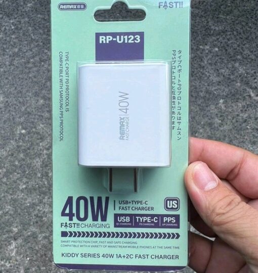 Cóc Remax RP-U123 40W 3 cổng